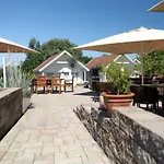 Tatil Evi Ferienbungalow Haus Am Teich
