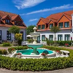 Ferienbungalow Haus Am Teich Tatil Evi Boltenhagen (Ostseebad)