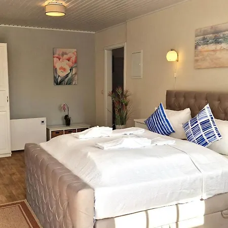 Ferienbungalow Haus Am Teich 볼텐하겐